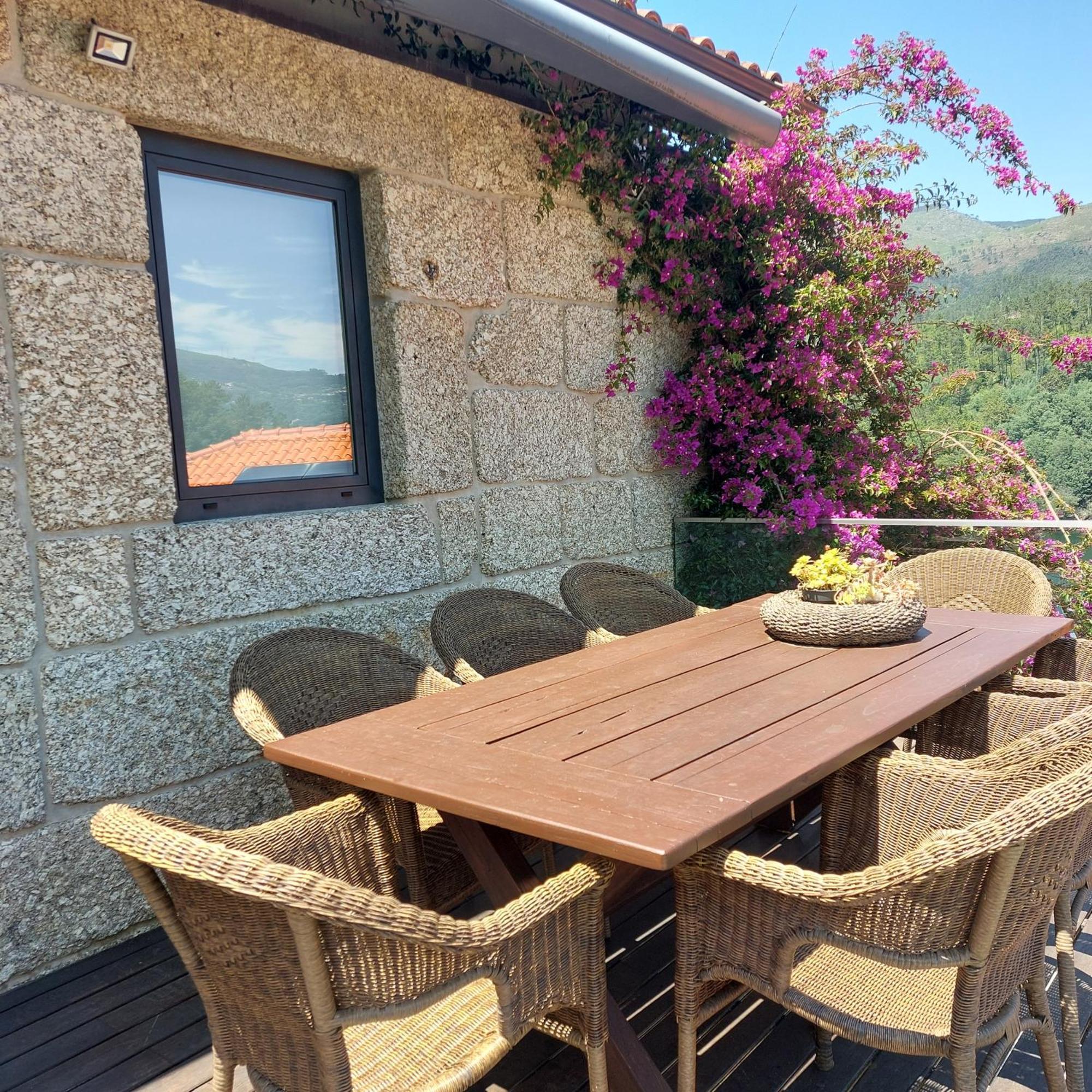 Casa Do Penedo - Quinta De Fundevilla Geres Dış mekan fotoğraf